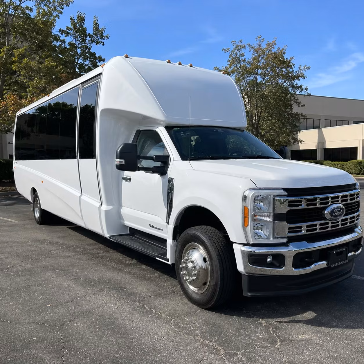 18 passenger minibus